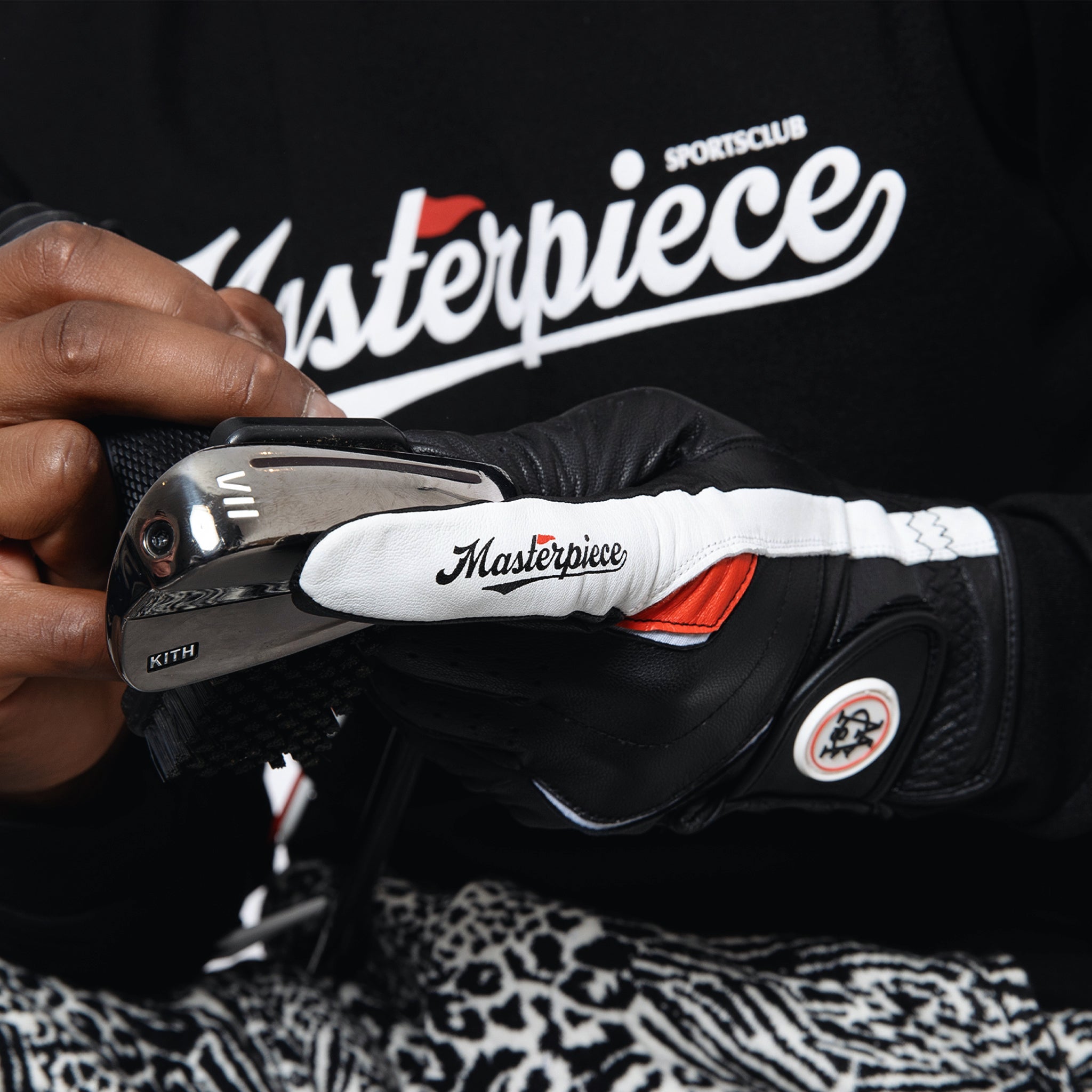 Apex “Stealth” Glove - Masterpiece Sports Club